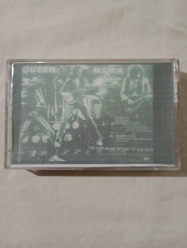 Queen mania album on - album,