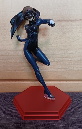 Persona niijima makoto - persona,